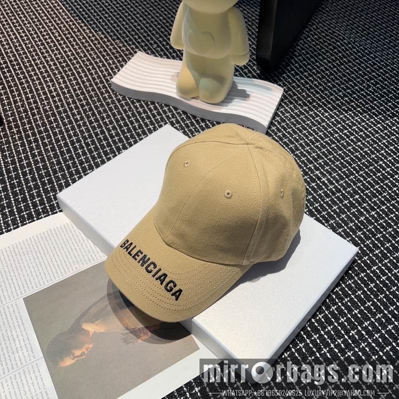 Balenciaga Hat dx13
