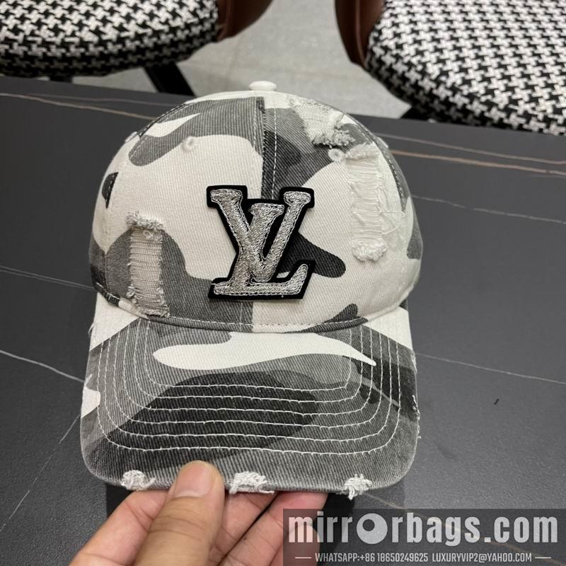 LV Hat 072205