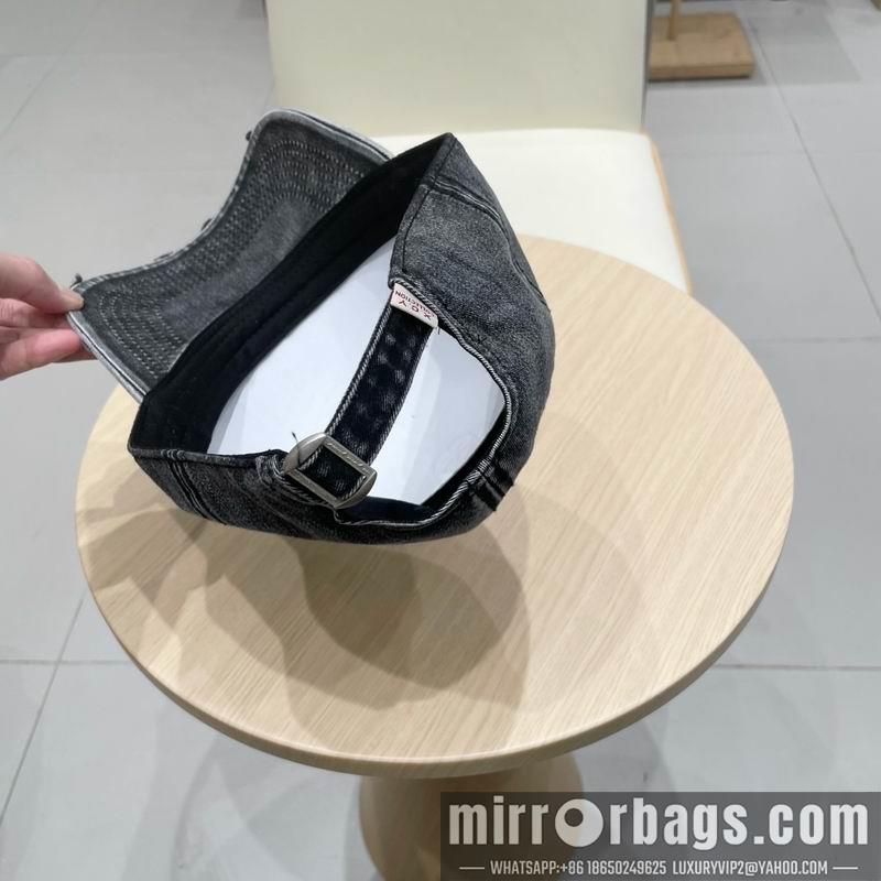 LV Hat 010903