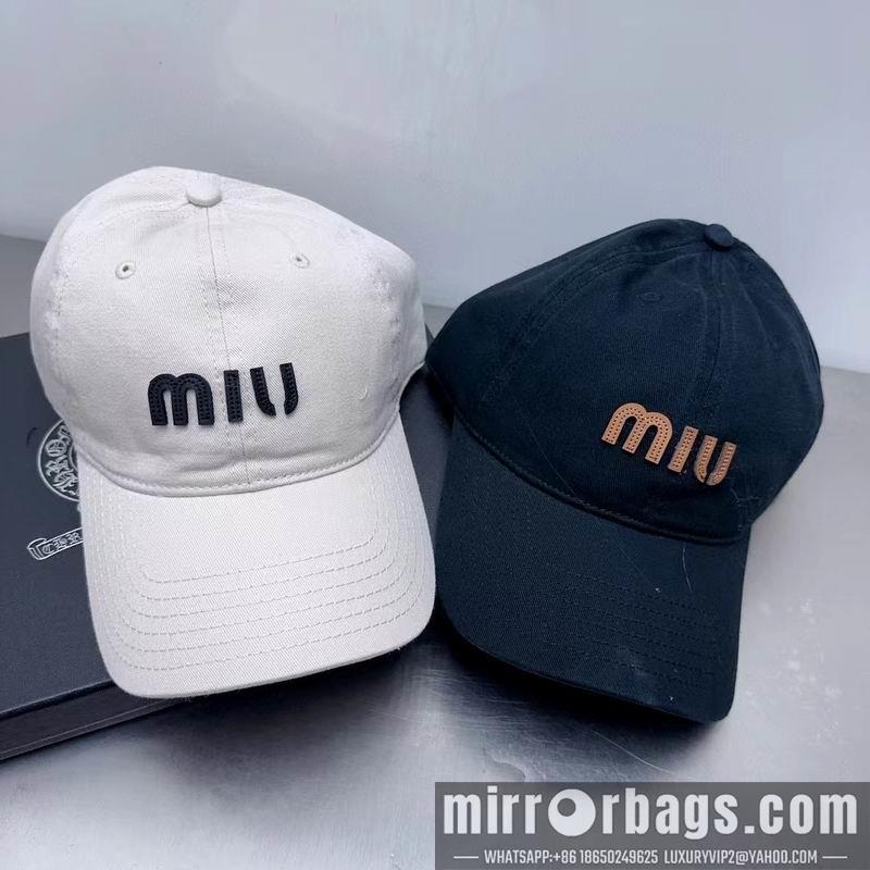 Miumiu Hat 090601