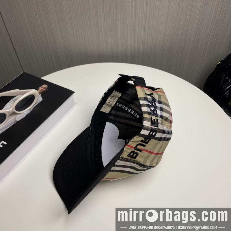 Burberry Hat 081001