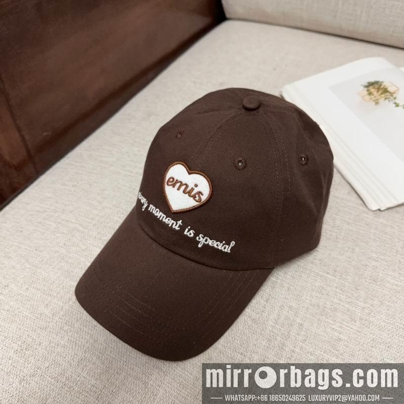 Emis Hat dx06