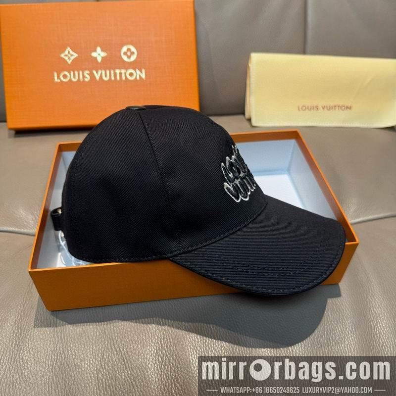 LV Hat dx167