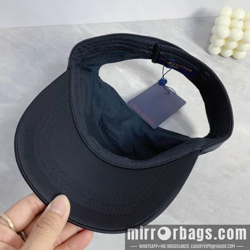 LV Hat dx40