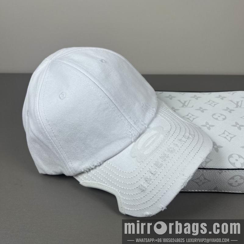 Balenciaga Hat 021003