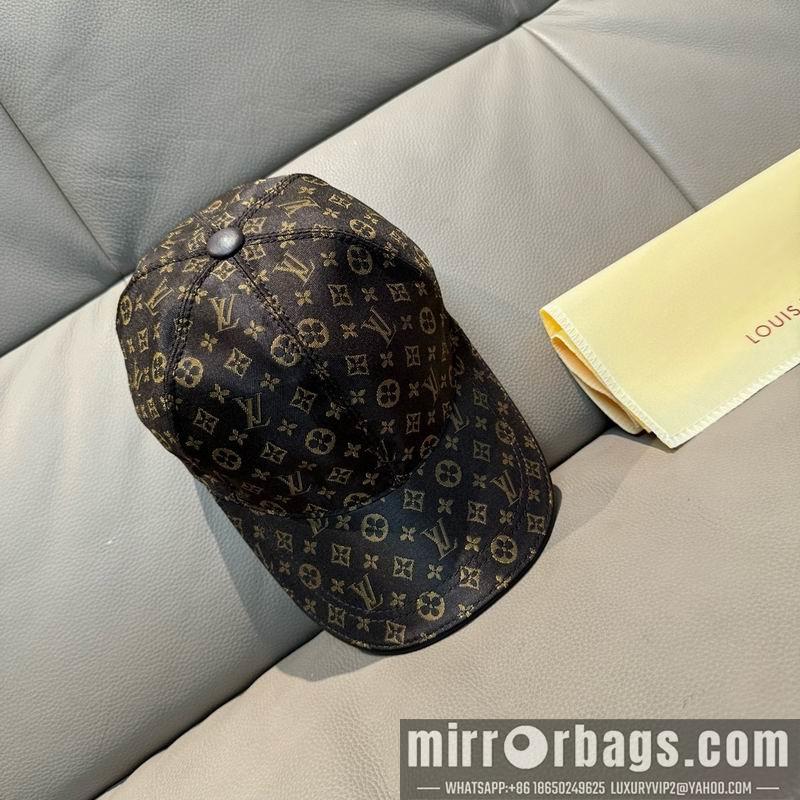 LV Hat dx119