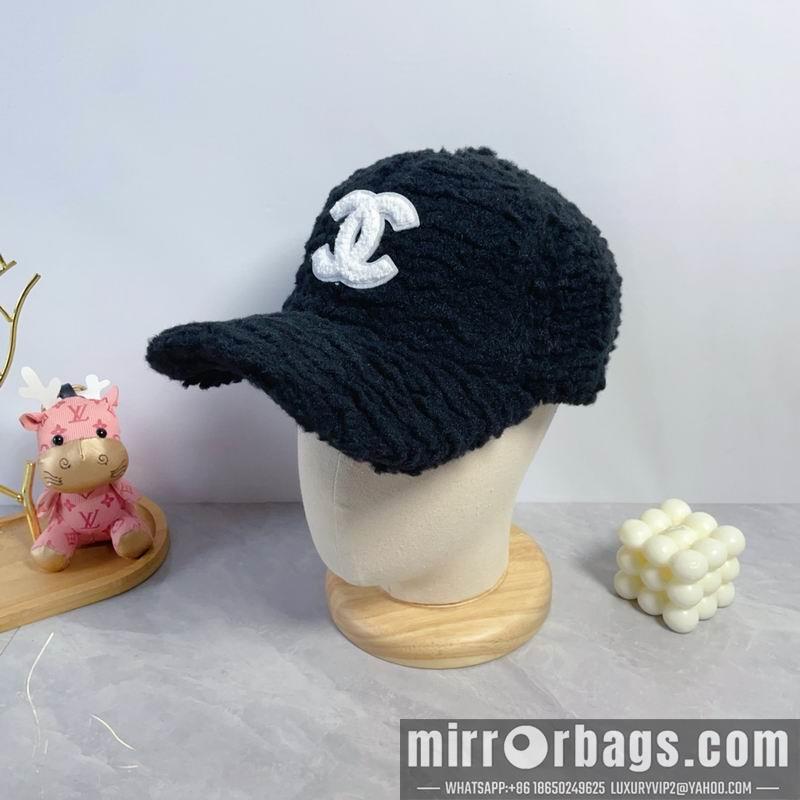 Chanel Hat dx41