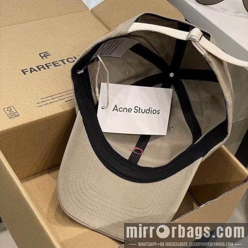 Acne Hat dx08