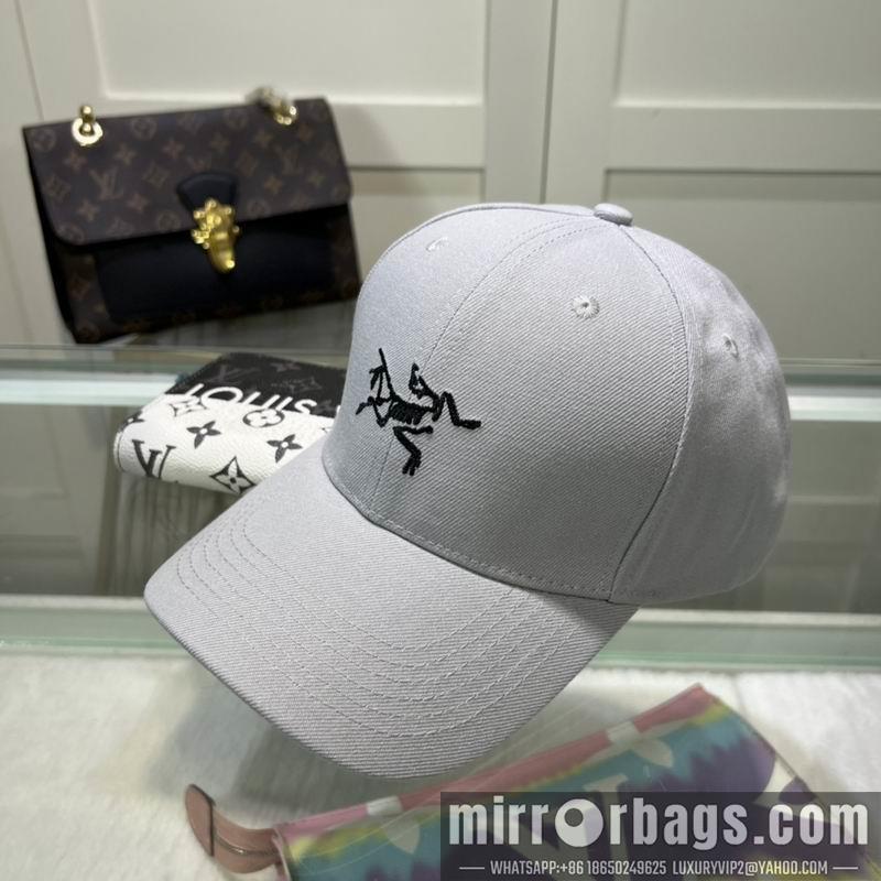 Arcteryx Hat dx13