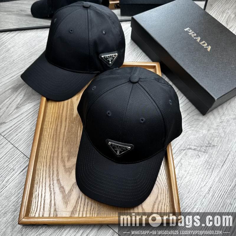 Prada Hat dx17