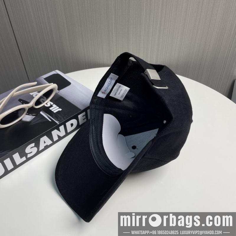 Moncler Hat dx21