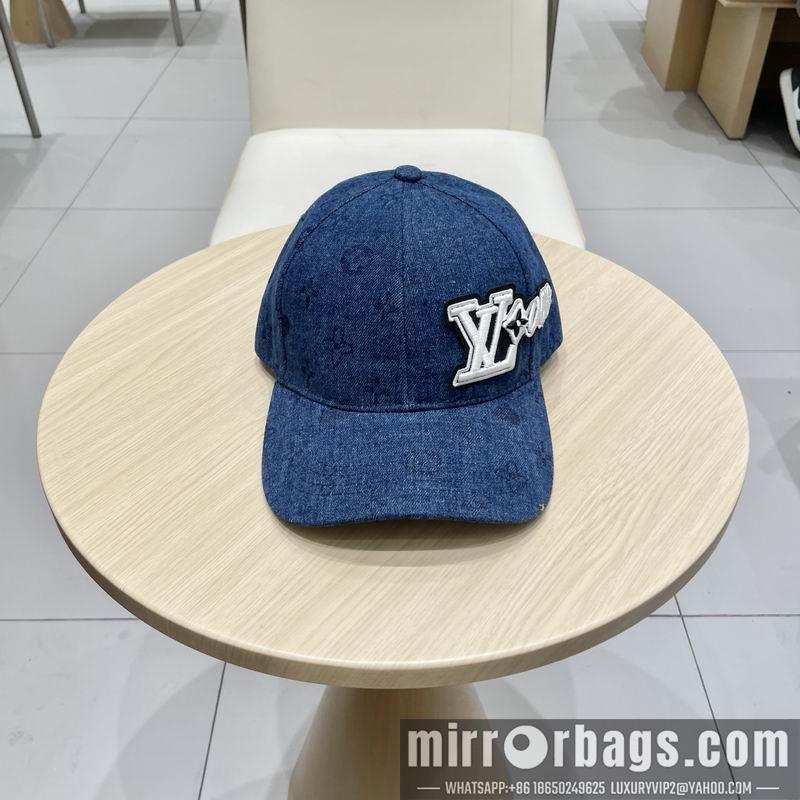 LV Hat 041404