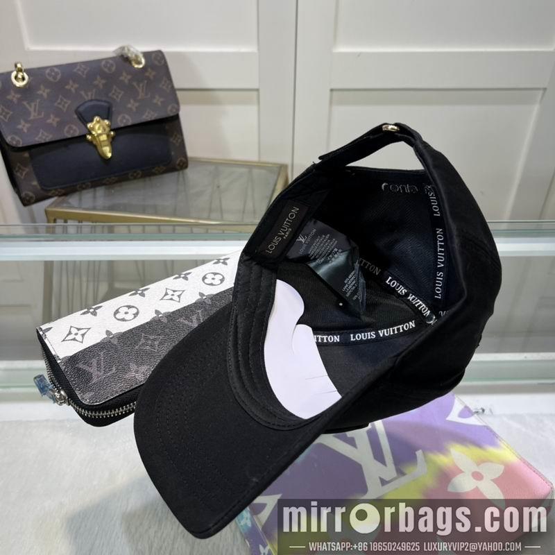 LV Hat dx124