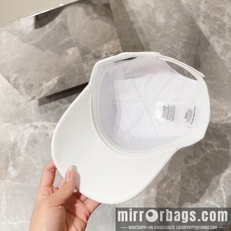 Balenciaga Hat 072301