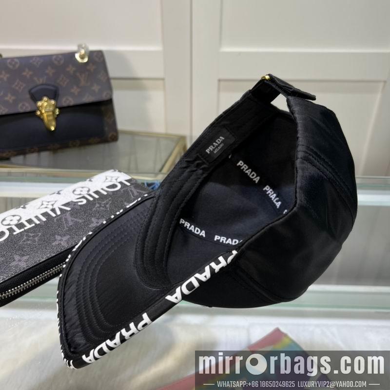 Prada Hat dx09