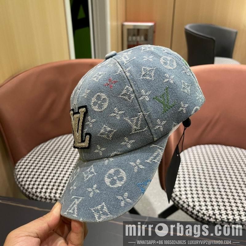 LV Hat 072802