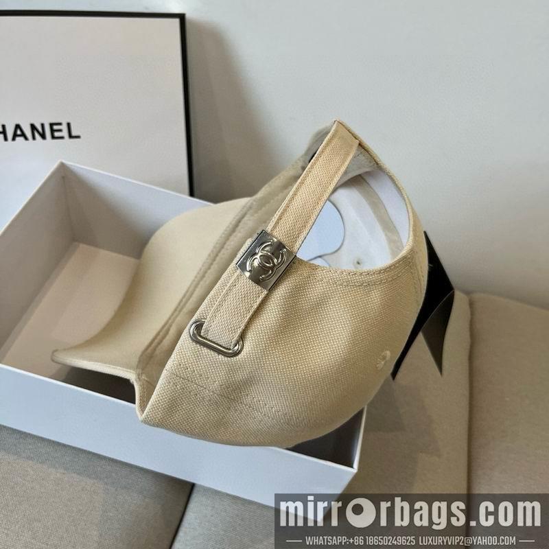 Chanel Hat dx37