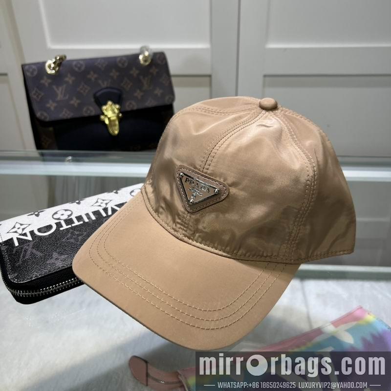 Prada Hat dx10
