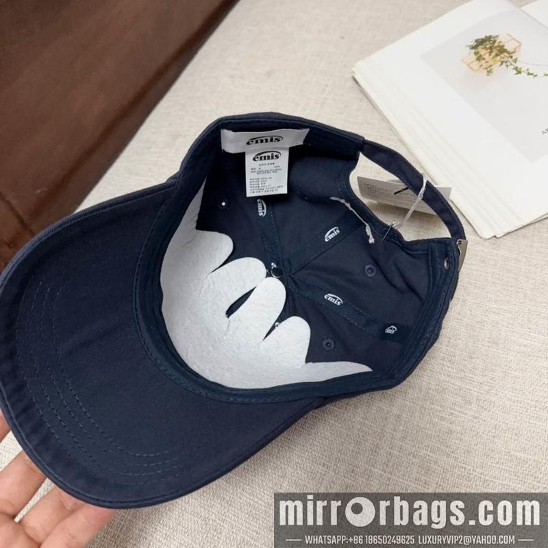 Emis Hat dx06