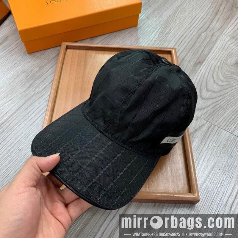 LV Hat dx149