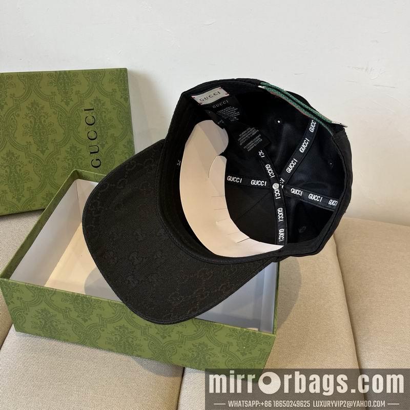 Gucci Hat dx30