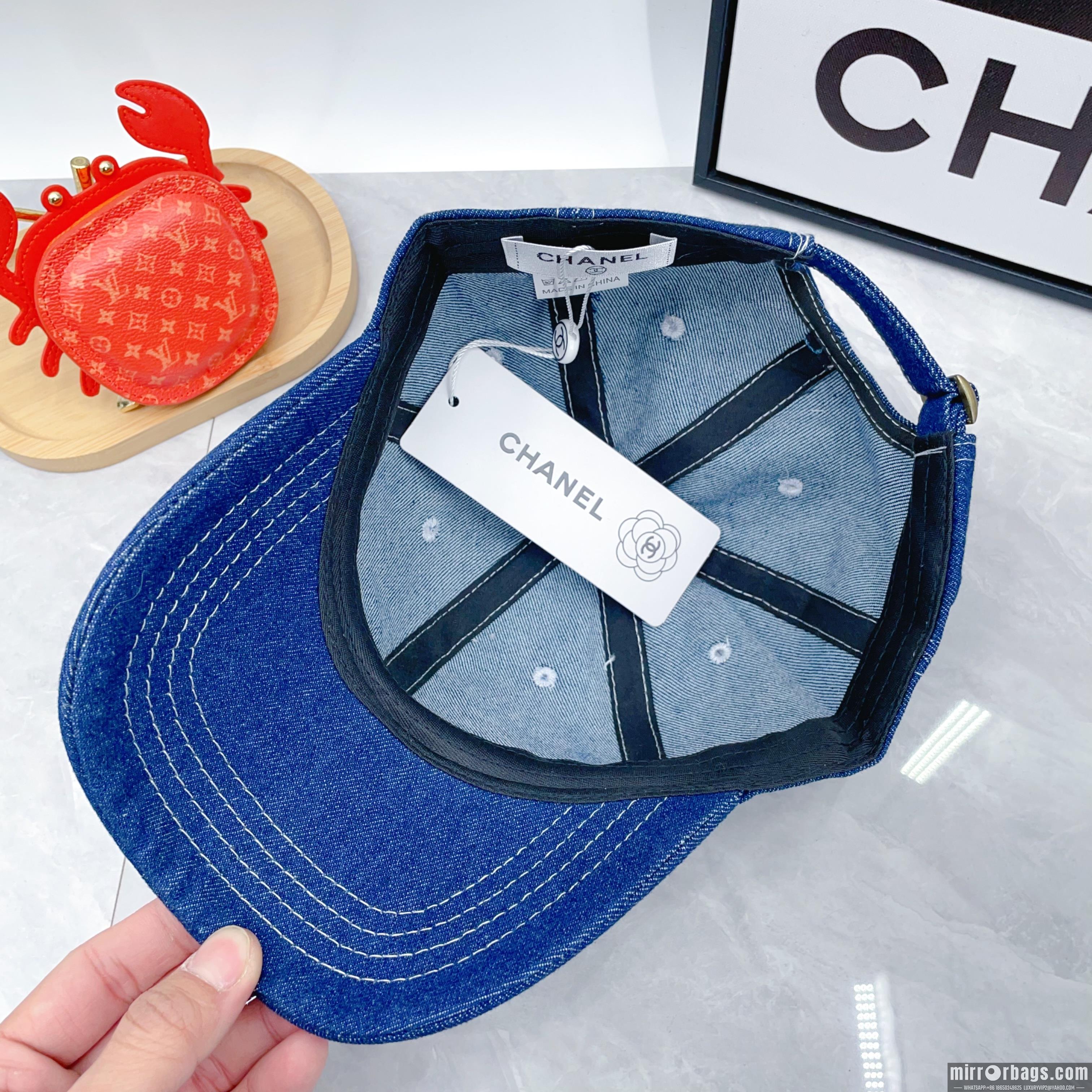 Chanel Hat dx01