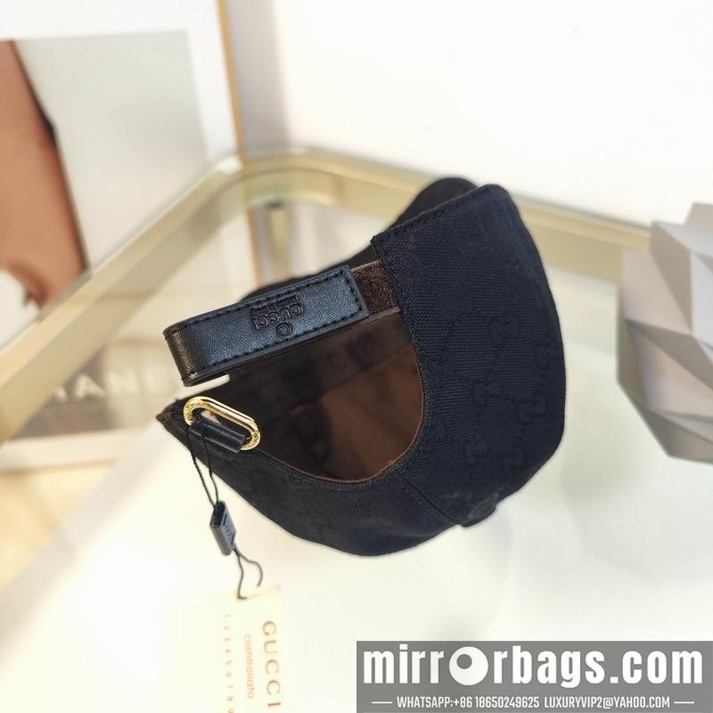Gucci Hat dx147
