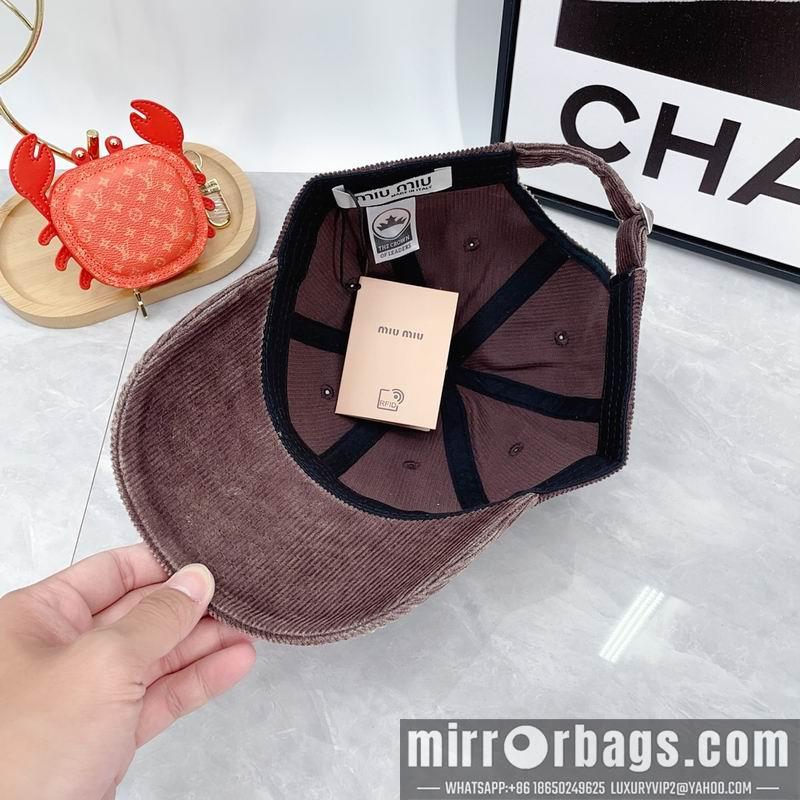 Miumiu Hat dx92