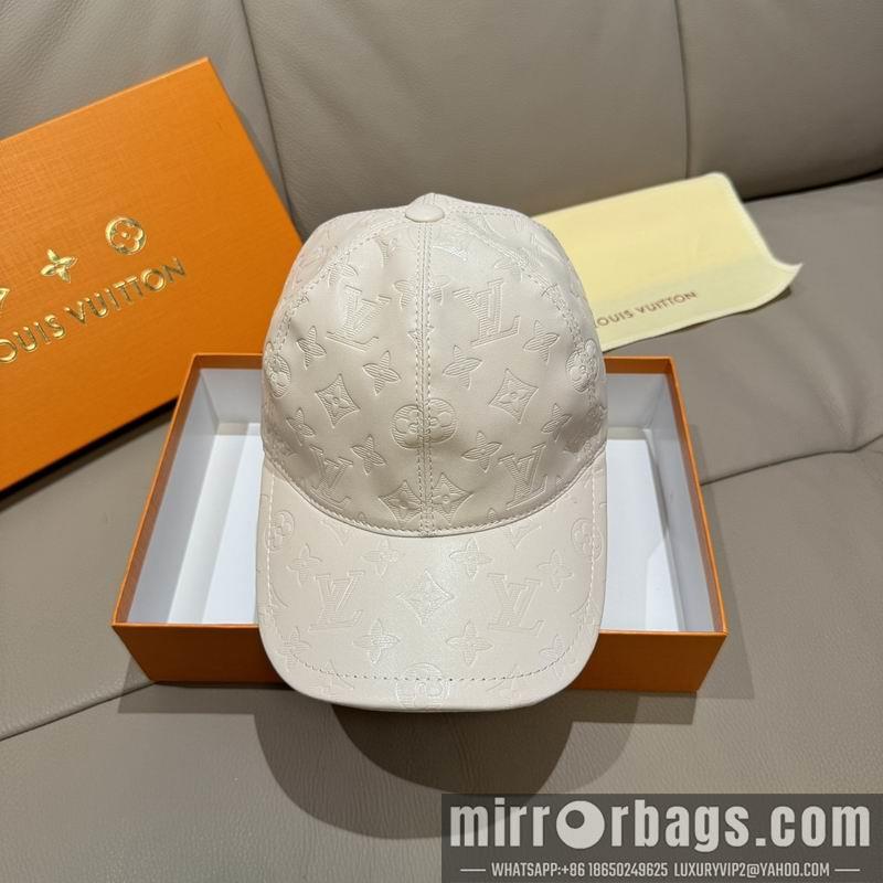 LV Hat dx107