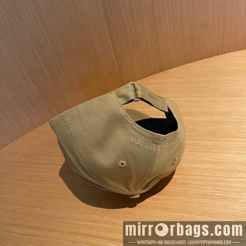 LV Hat 011301