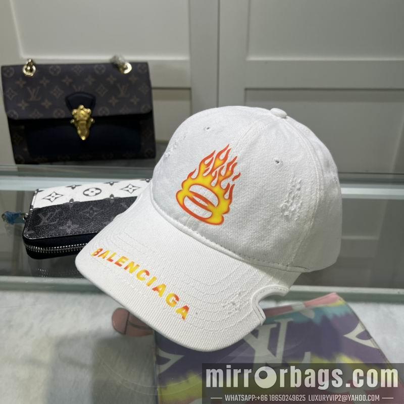 Balenciaga Hat dx84
