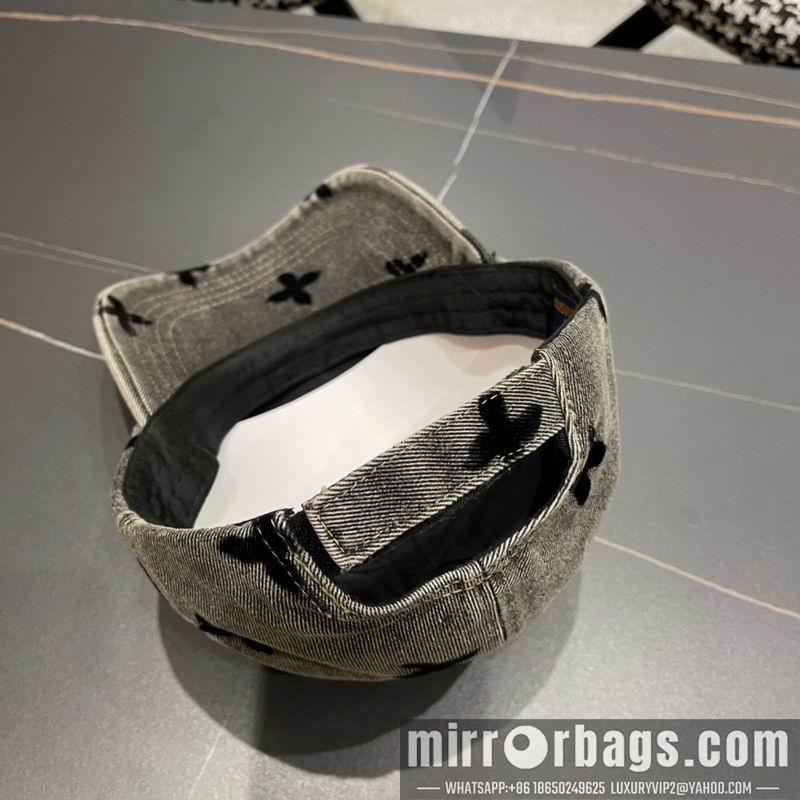 LV Hat 072801