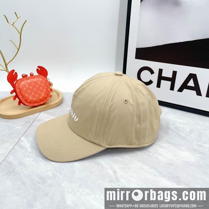Miumiu Hat dx01