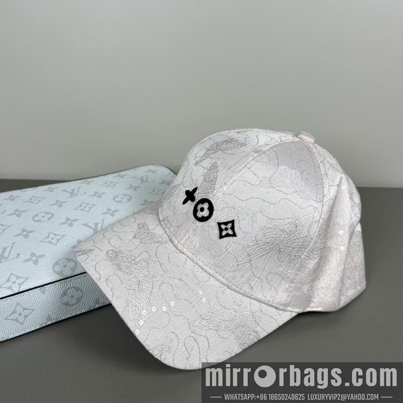 LV Hat dx47