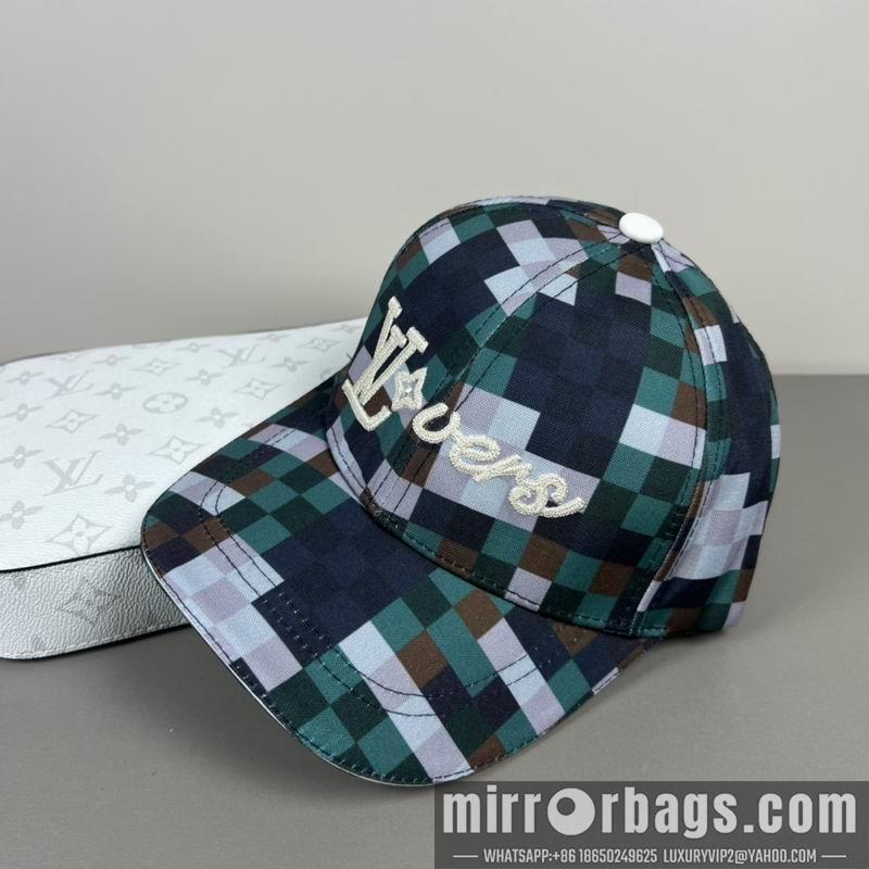 LV Hat dx69