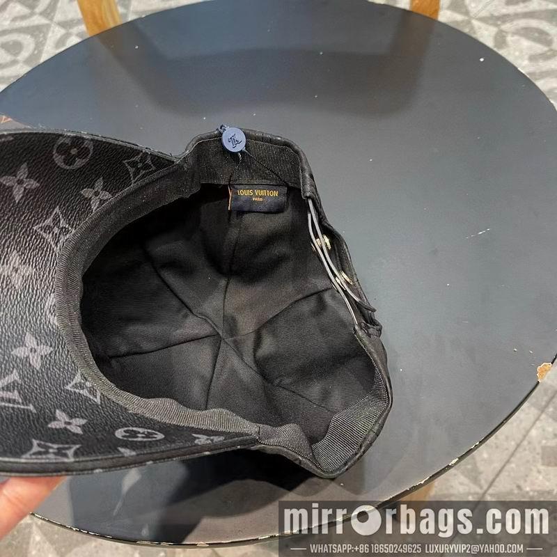 LV Hat 030718