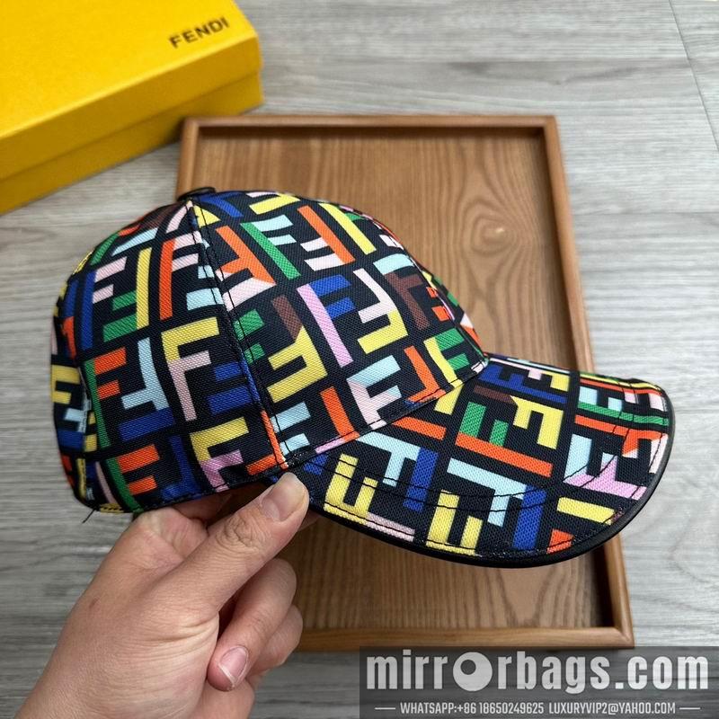 Fendi Hat dx104