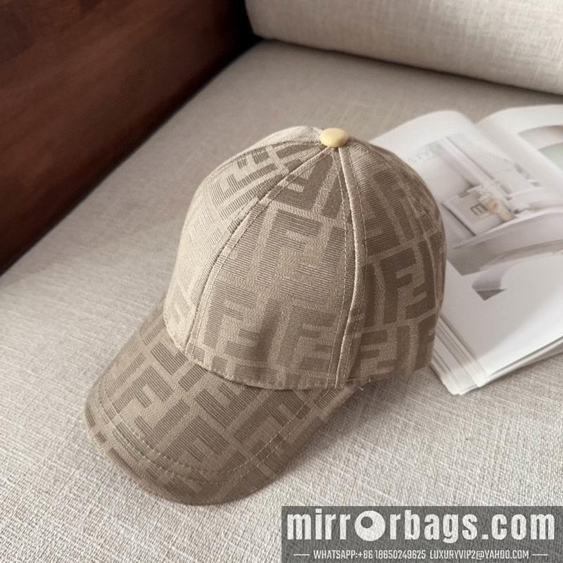 Fendi Hat dx69