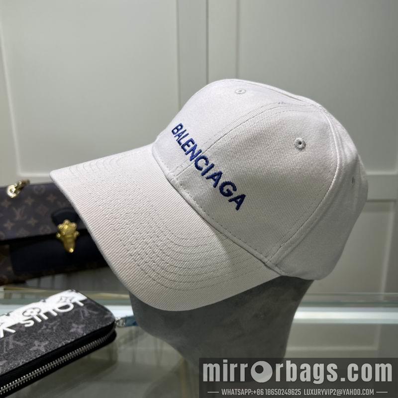 Balenciaga Hat dx43