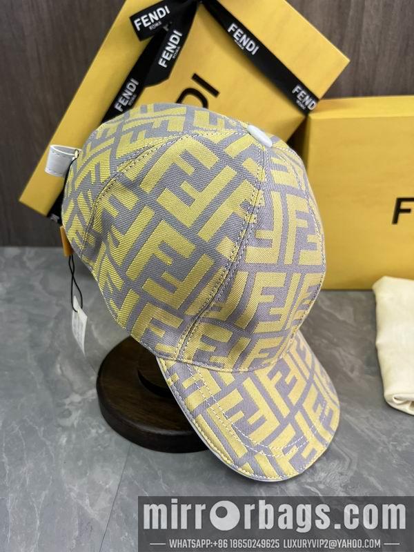 Fendi Hat dx53