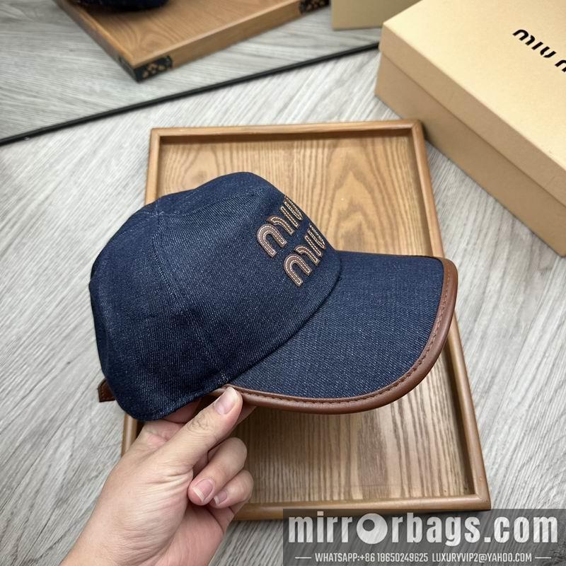 Miumiu Hat dx61