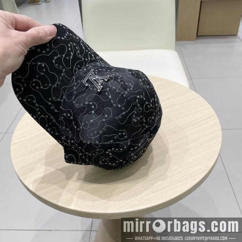 LV Hat 041402