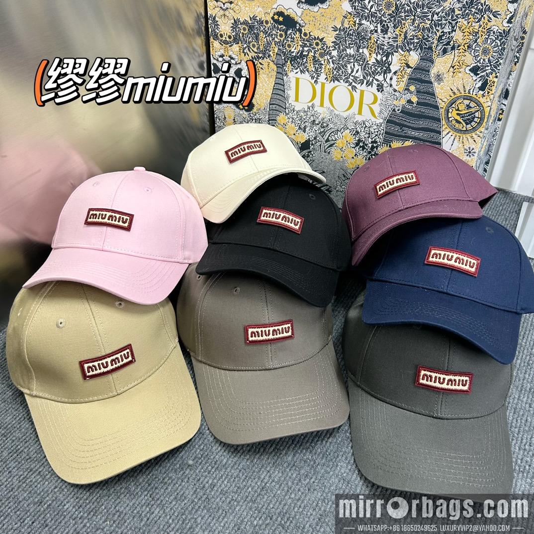 Miumiu Hat dx82