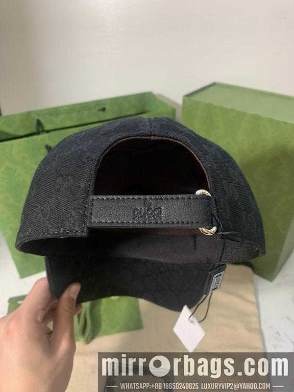 Gucci Hat dx13