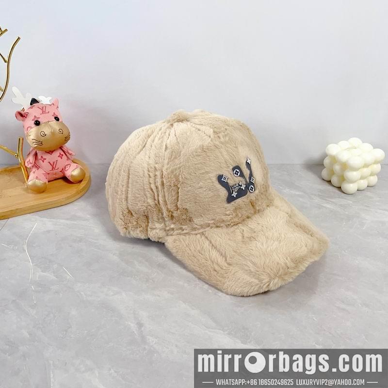 LV Hat dx100