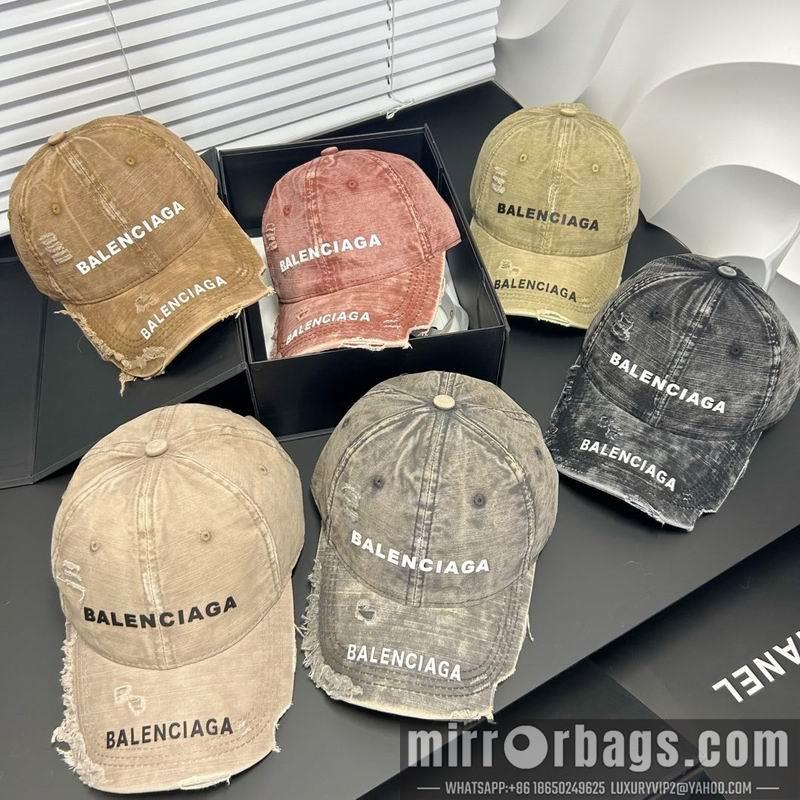 Balenciaga Hat dx10