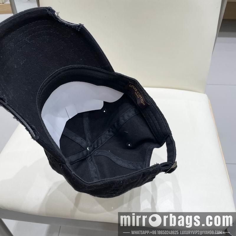 LV Hat 021004