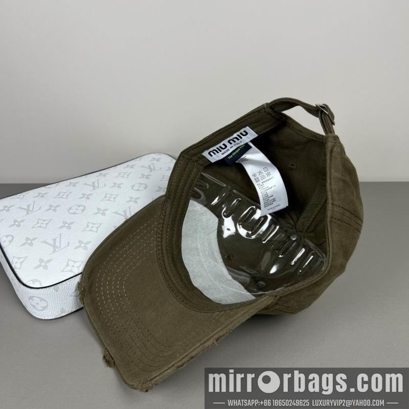 Miumiu Hat dx44