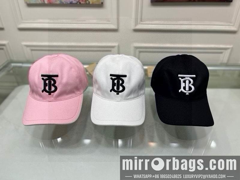 Burberry Hat 083001