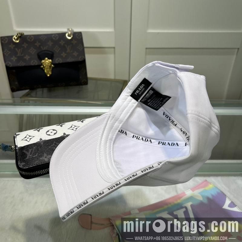 Prada Hat dx24